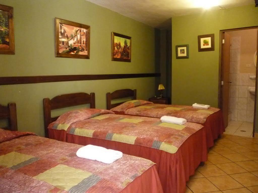 Hostal Tambo Colorado Pisco Exterior photo